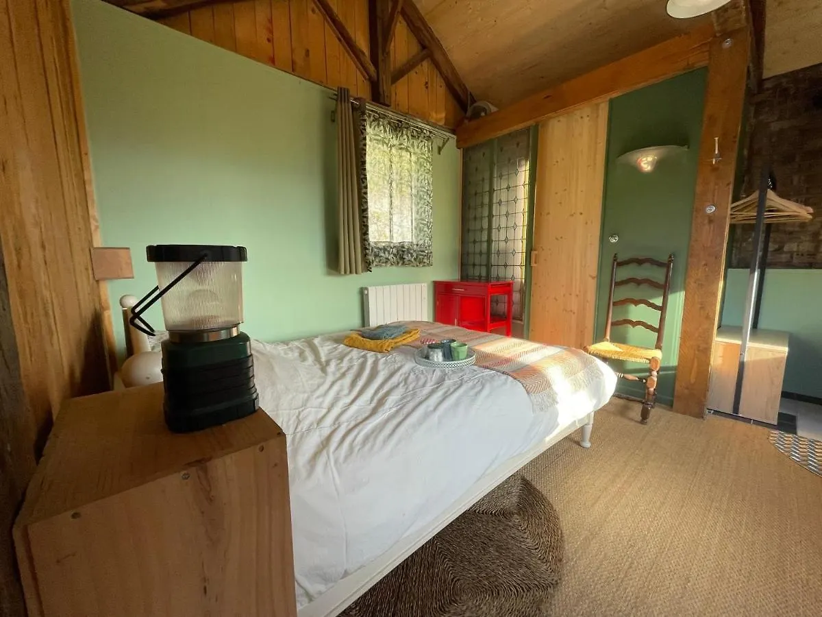 アパート Jolie Cabane Avec Jacuzzi Pour Les Amoureux De La Nature Tullins